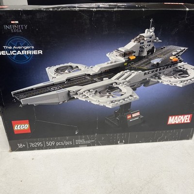 The Avengers Helicarrier | Lego Marvel Infinity Saga 76295 | box has some damage