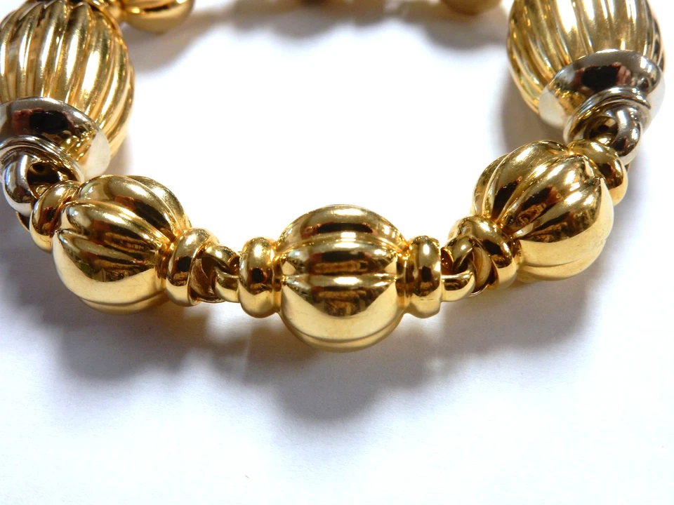 Fabulosa pulsera de 8,5 pulgadas de largo tipo cuentas de oro amarillo y blanco sólido de Italia 14K Foto 3 de 4