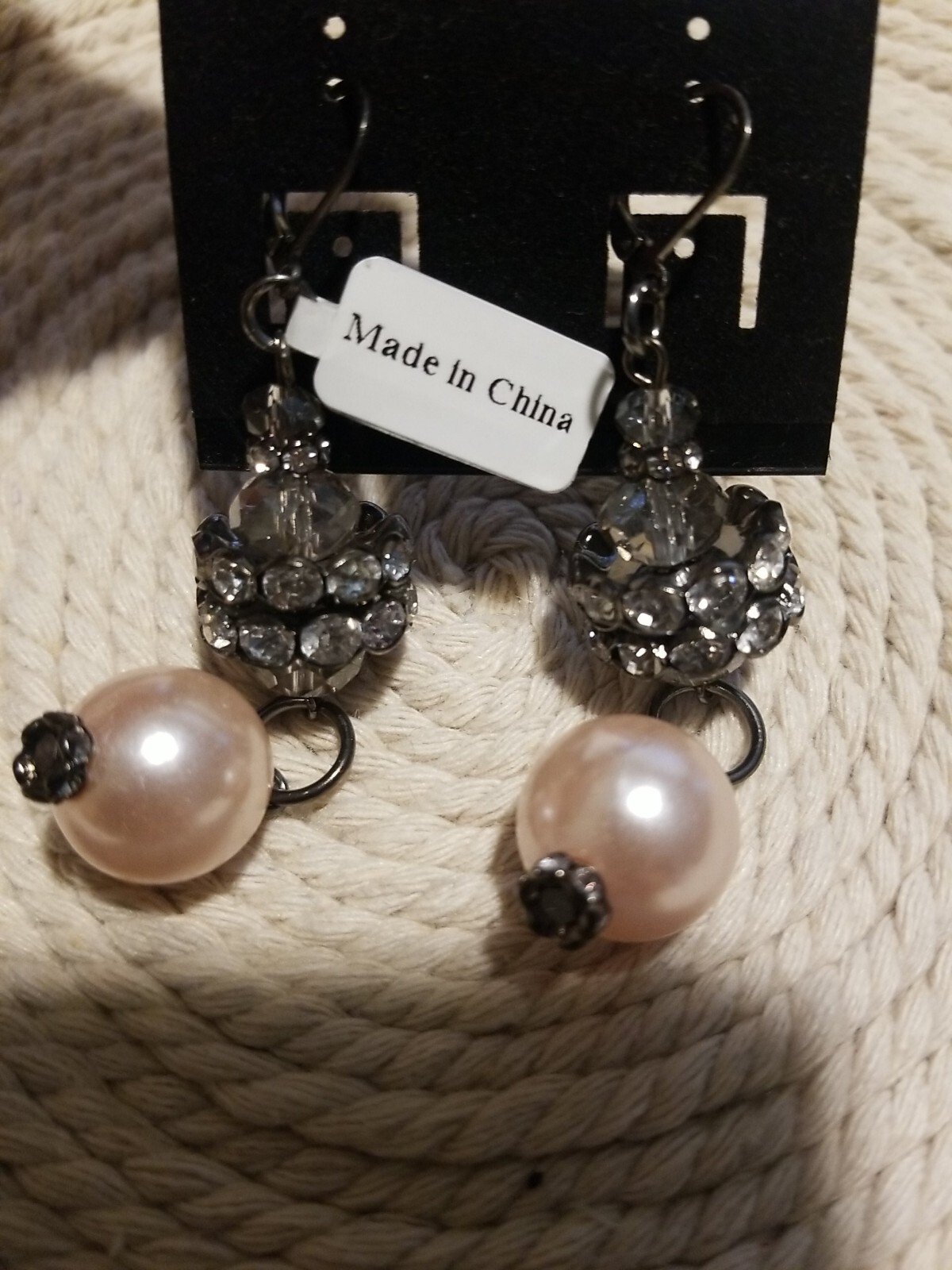 Earring Dangle Elegant - image 2