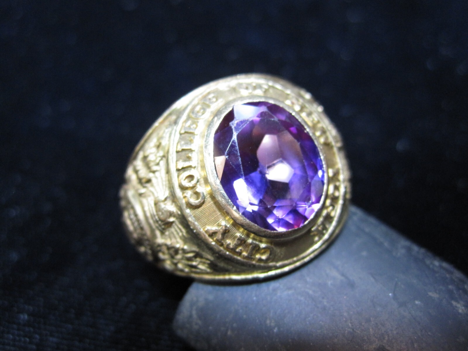 14K 1955 CITY COLLEGE OF NEW YORK  CLASS RING