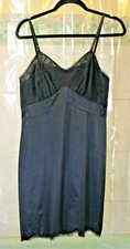 Vintage 1960's Lingerie Vanity Fair Black Lacy Women's Full Slip 36" Bust