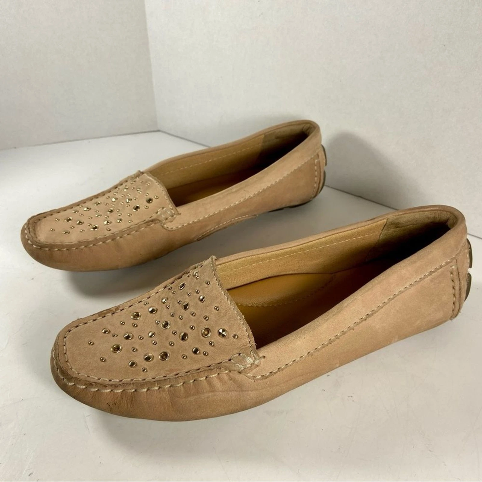 Mocassino CLARKS rivettato borchiato marrone scamosciato slip on comfort penny carriera ufficio