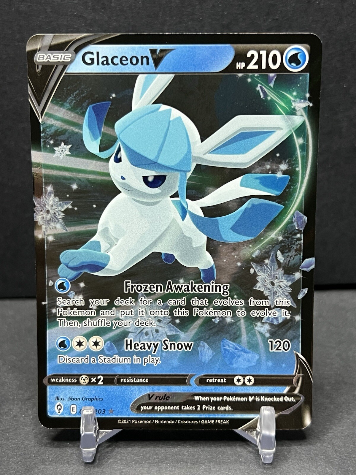 POKÉMON TCG GLACEON V EVOLVING SKIES 040/203 ULTRA RARE HOLO NM