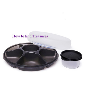 ) BRAND NEW TUPPERWARE SERVING CENTRE DIVIDED DISH WITH LID AND DIP HOLDER