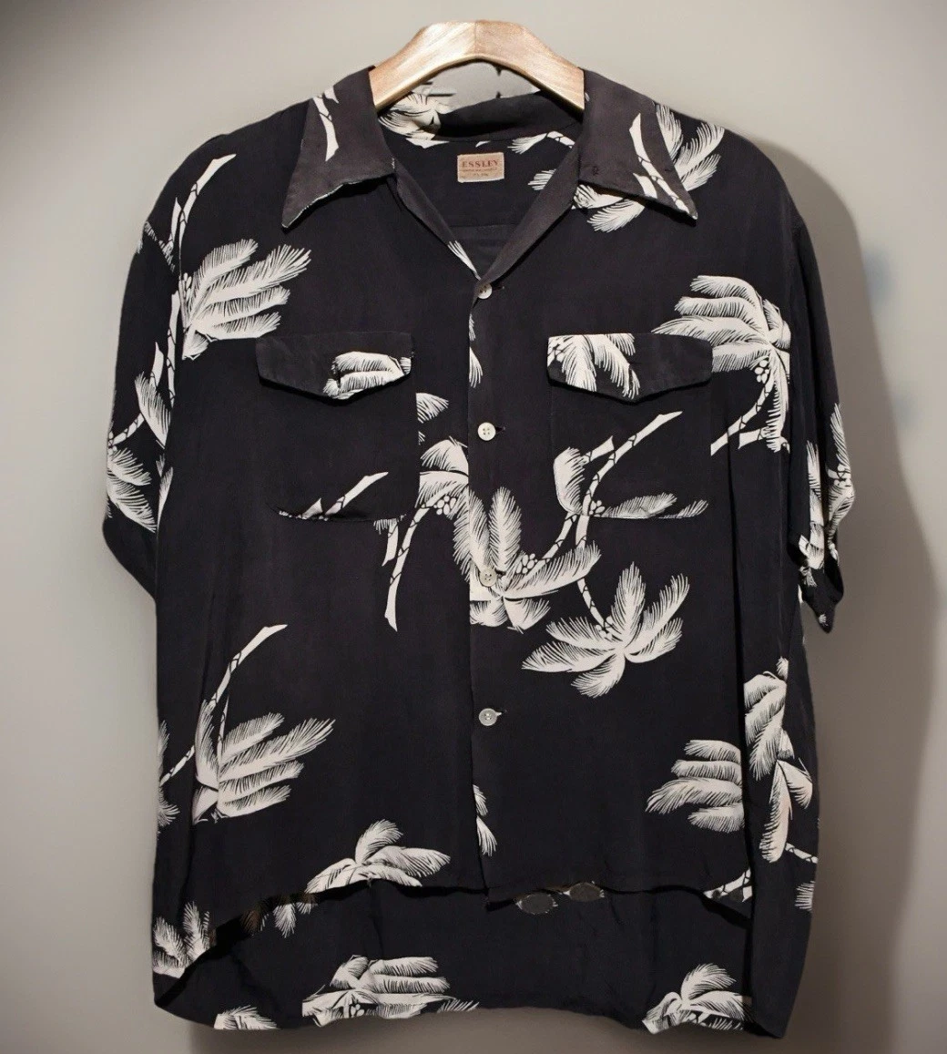 VTG 1940s Essley Rayon Shirt ALOHA HAWAIIAN Palm Tree Black Fade