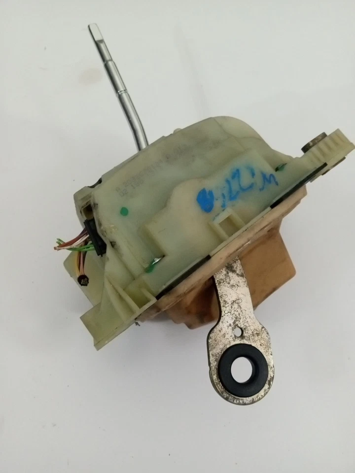 03-09 Mercedes W203 W209 C230 C320 C240 C280 Floor Gear Shifter a 2032676124 OEM - Image 4 of 4