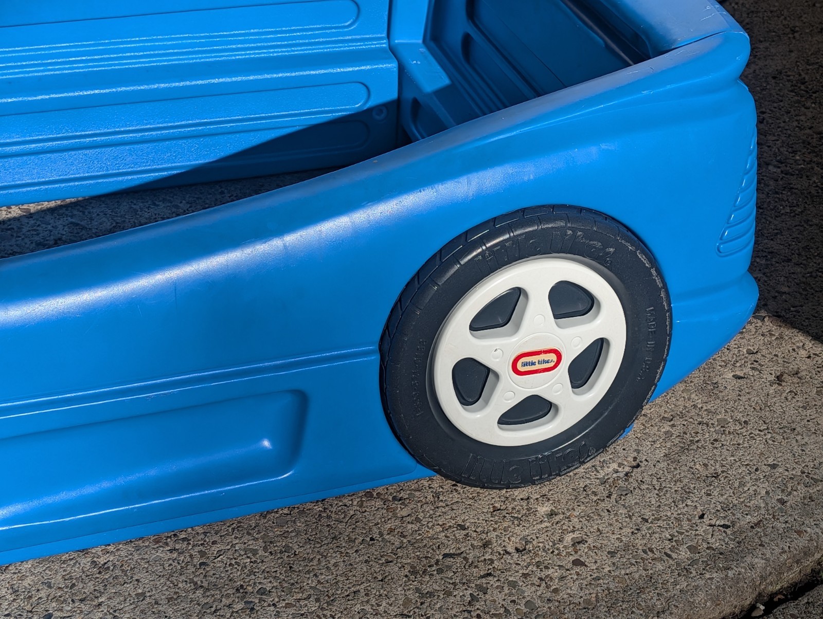 Little Tikes Blue Race Car Bed Kids Sports Frame