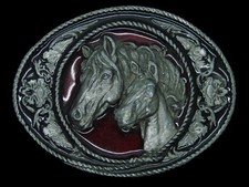 TC07137 VINTAGE 1991  HORSE  COMMEMORATIVE BELT BUCKLE