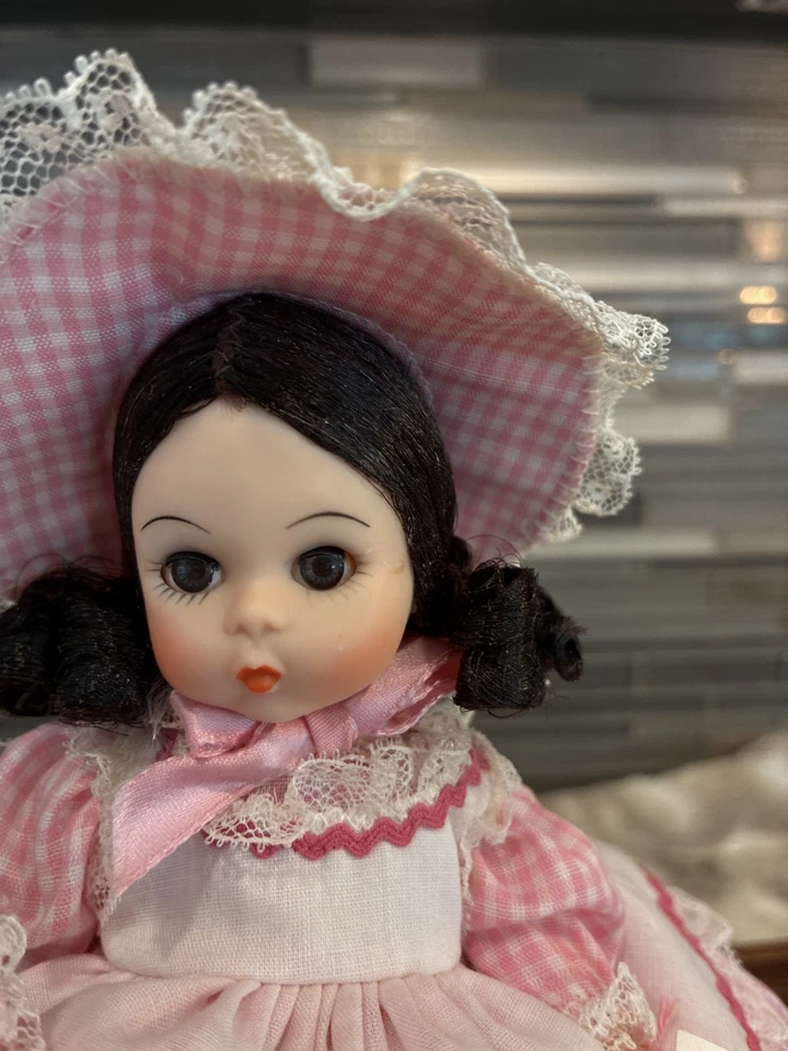 Madame Alexander 25 Aniversario “La Muñeca Encantada” Nº 1288 de 3000 Foto 2 de 4