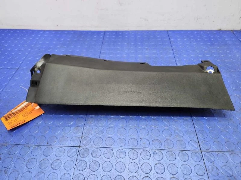 Оригинальная черная правосторонняя подушка безопасности на колено для пассажира Toyota Avalon 13–18 годов выпуска - Изображение 4 из 4