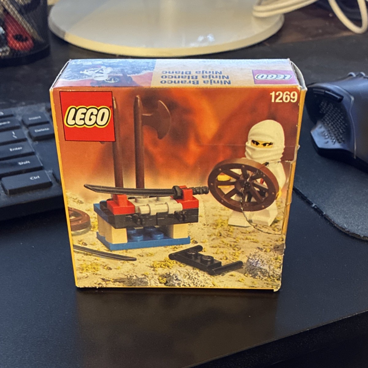 LEGO White Ninja 1269 Castle Ninja Complete Set Boxed with