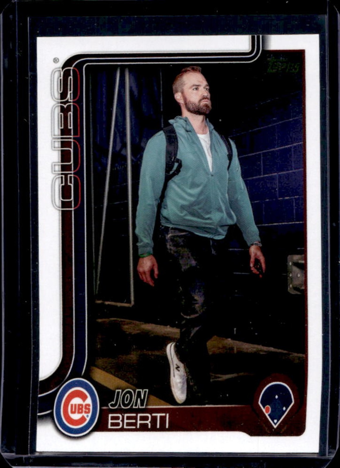 2025 Topps Update Jon Berti Golden Mirror Image Variation #US139 Cubs