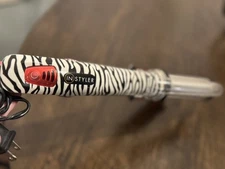 Instyler Zebra Rotating Hot Iron/Brush Hair Straightener IS-1001 - tested