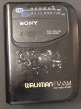 SONY Walkman WM-FX101 Cassette Playero..RADIO ONLY WORKS