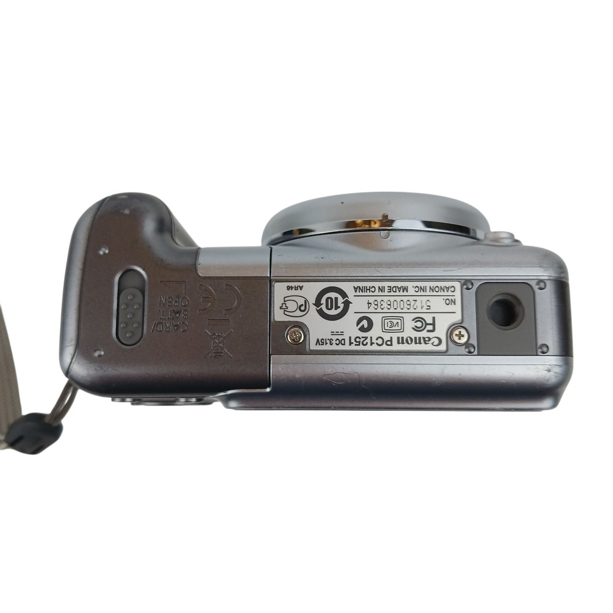 Canon PowerShot A720 IS Digital Camera MP 6x Optical Zoom