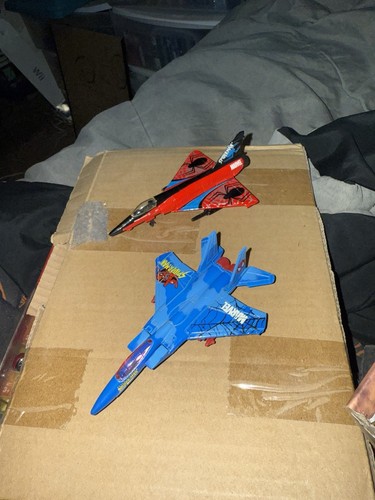 PAIR OF 2003/2004 MAISTO MARVEL SPIDERMAN DIE-CAST PLANES! MIRAGE 2000C & F-15!