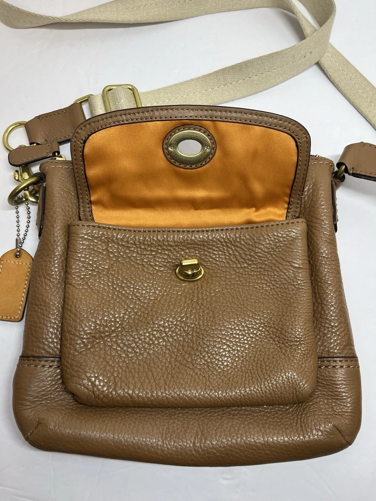 PARK LEATHER SWINGPACK (COACH F49170) OTTONE TAN BRITANNICO