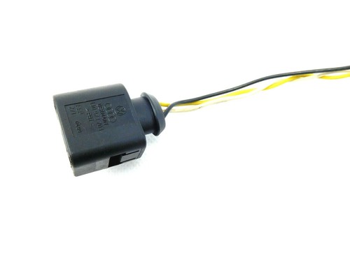 1J0973703  Flachkontaktgehäuse Flachkontakt Gehäuse  Audi Seat Skoda VW