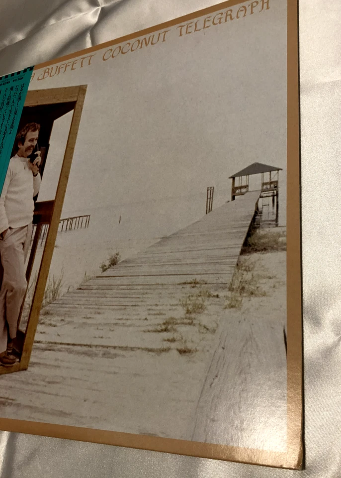 Jimmy Buffett - Coconut Telegraph, 12” vinyl record LP 1980 MCA with obi - Image 3 of 4