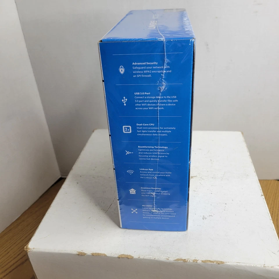 Linksys MAX-STREAM EA7250 AC1750 Dual-Band 1.7 Gbps WiFi 5 Router - Image 2 of 4