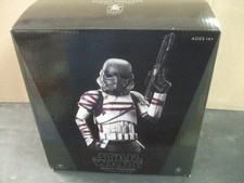 Star Wars Ahsoka: Night Trooper 1:6 Scale Bust Gentle Giant Diamond Select