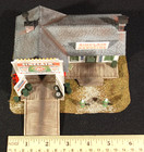 Sinclair Gas Station Built & Painted White AHM Building Structure HO 1:87 Scale — photo 7