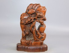 Exquisite Boxwood Tea Saint Ornament