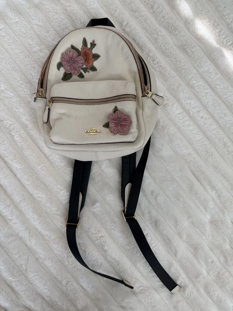 Preços baixos em Bolsas e Sacolas Coach Bordado Floral para