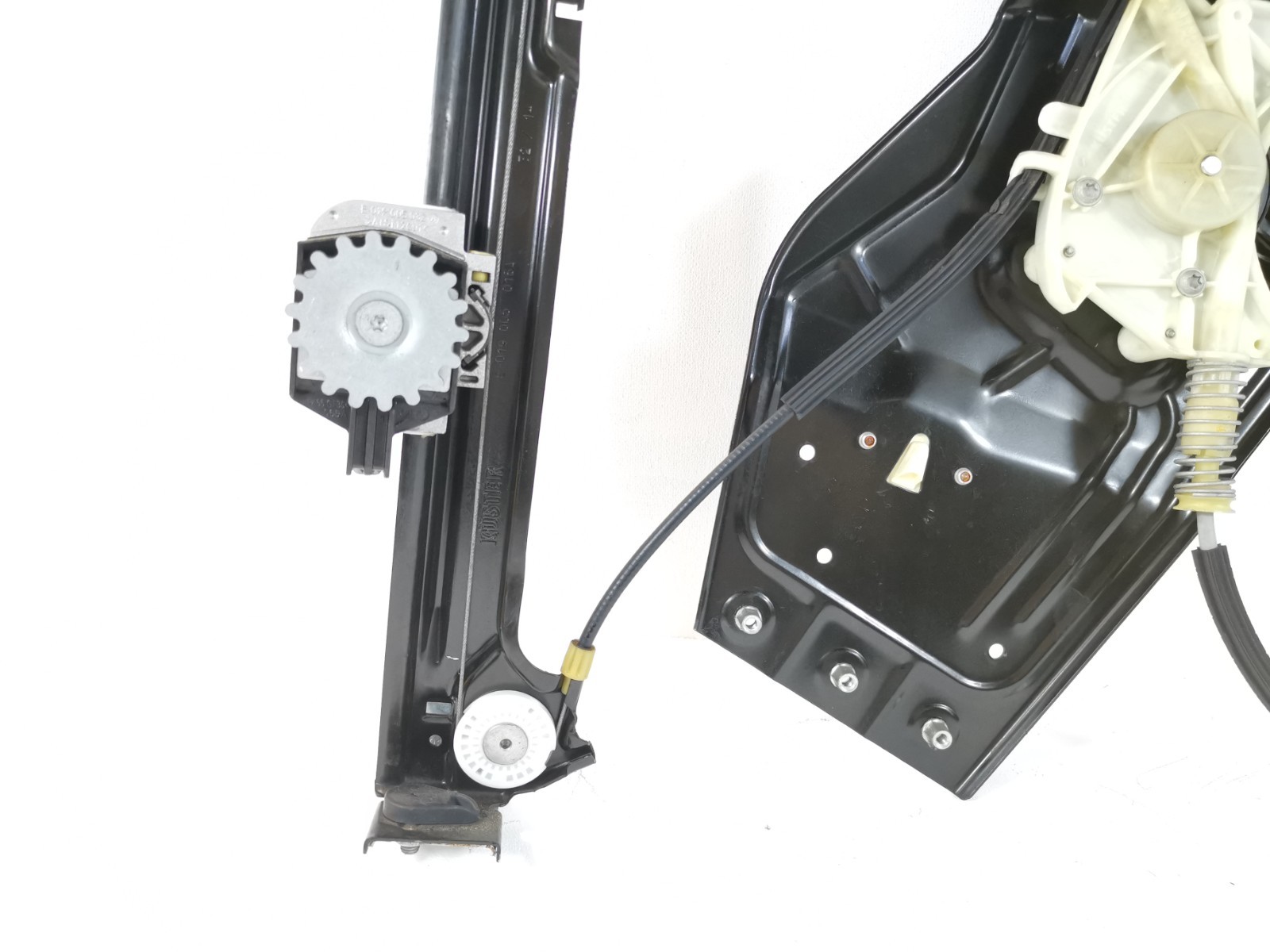 Maserati Ghibli 2015 RWD Auto 3.0 L Front Right Door Window Regulator Motor OEM