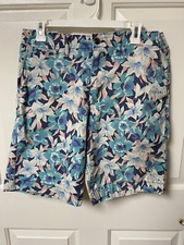 American Eagle Men  s Floral Next Level Flex Classic Shorts Sz 32