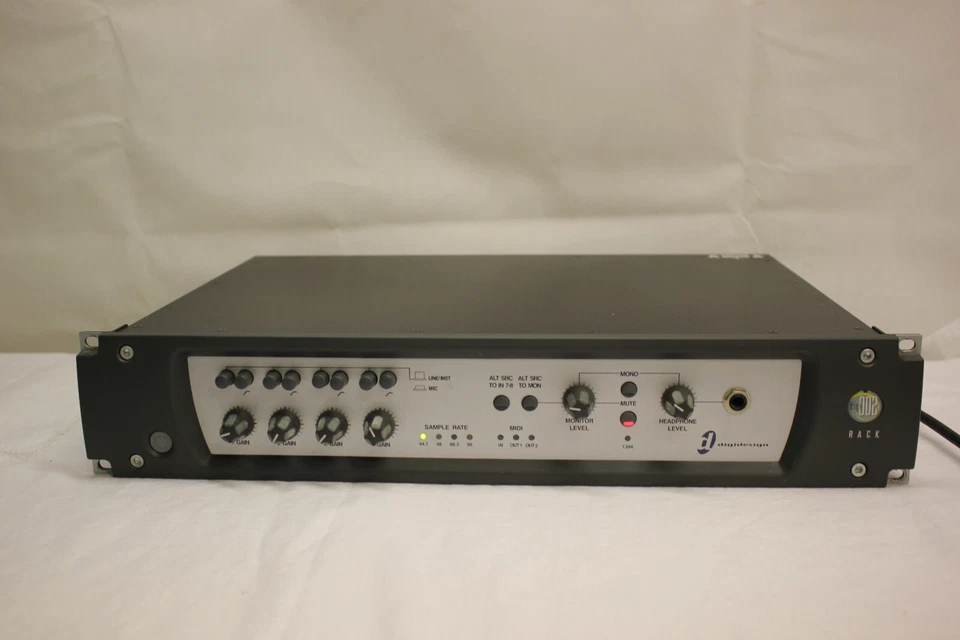 DIGIDESIGN DIGI 002 RACK MOUNT 96 kHz FIREWIRE AUDIO INTERFACE 9100-30770-00 - Image 4 of 4