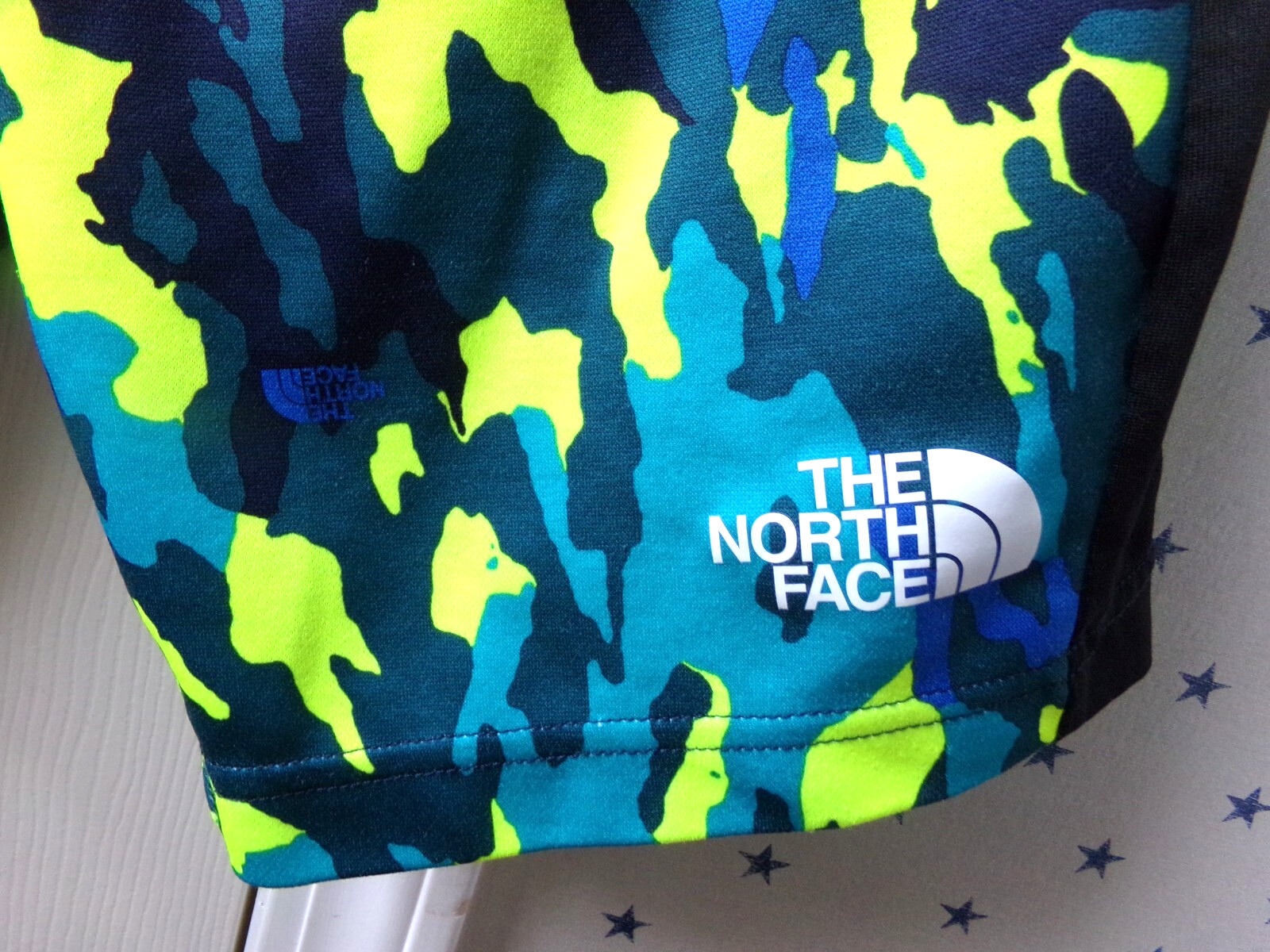 Boys NORTH FACE Shorts XL FLASHDRY Athletic Camo Blue Colorful Size 14-16  CLEAN thumbnail 4