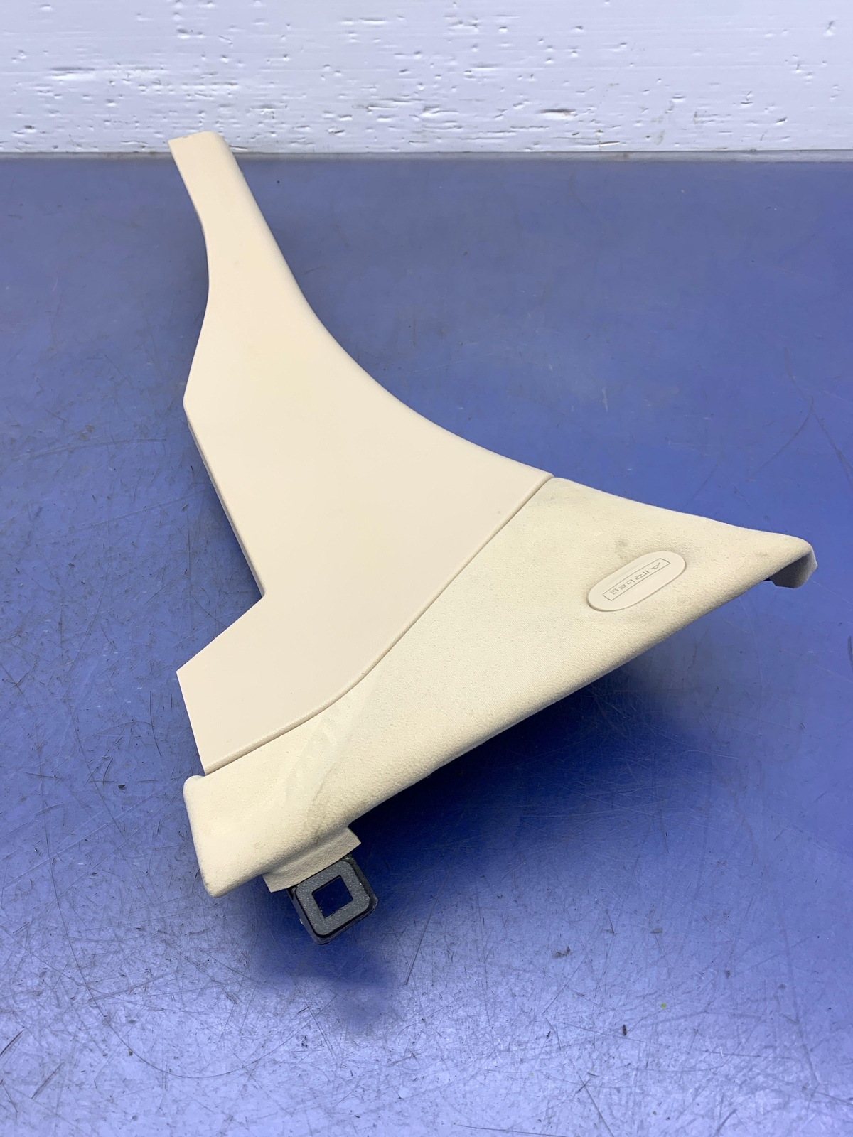 Maserati Ghibli 2014-2019 REAR+RIGHT+LOWER Pillar trim P/N 06700194150