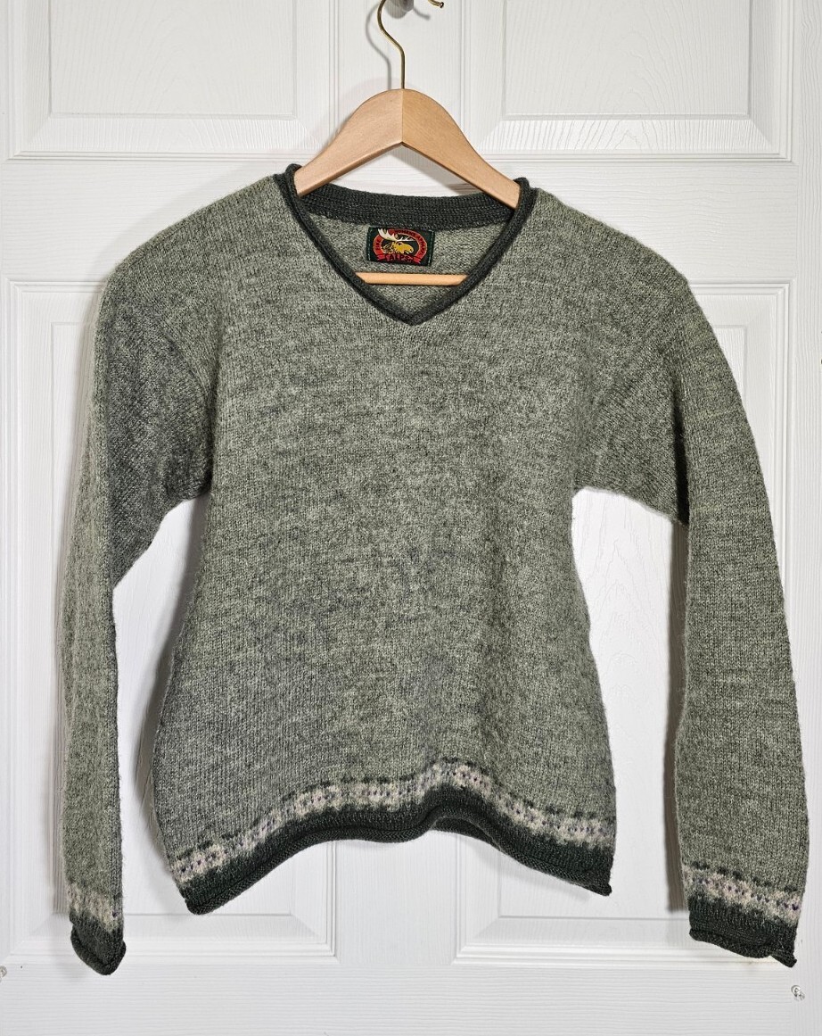 Alps Womens Fine Apparel Sweater Size L 100% Wool Green