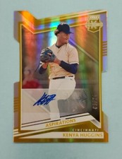 2022 Panini Elite Extra Kenya Huggins Auto Gold Aspiration Die-Cut #123 Card /24