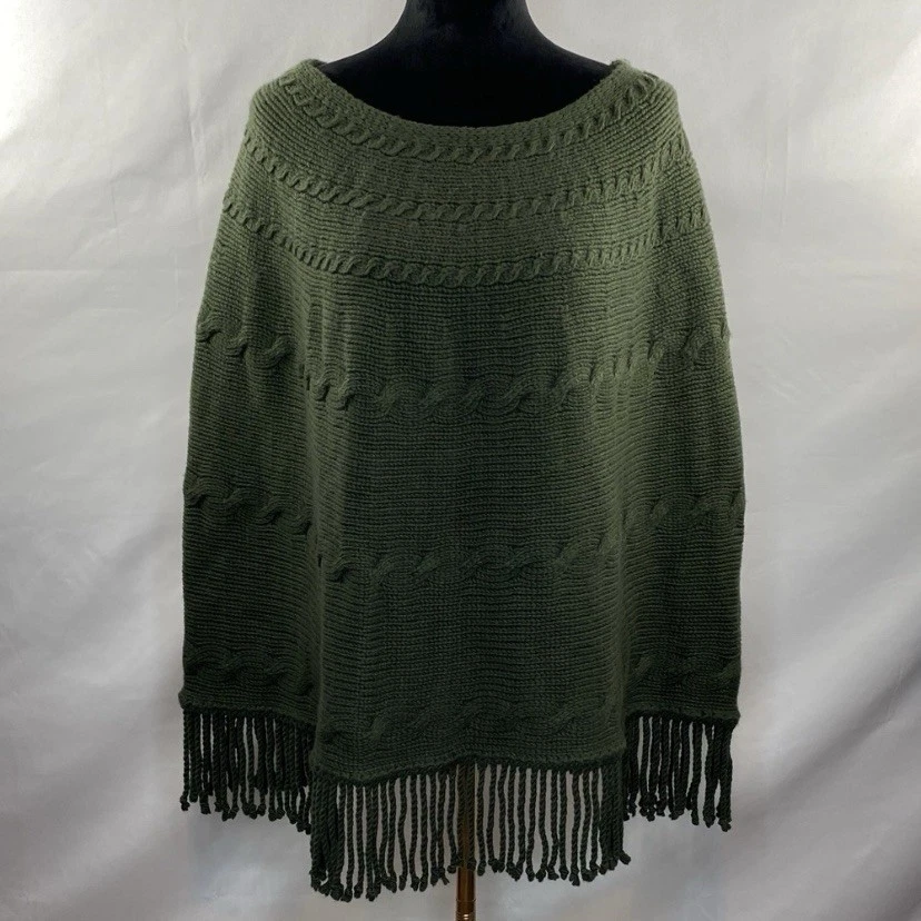 NWOT Lands’ End Green Wool Blend Chunky Cable Knit Fringe Poncho