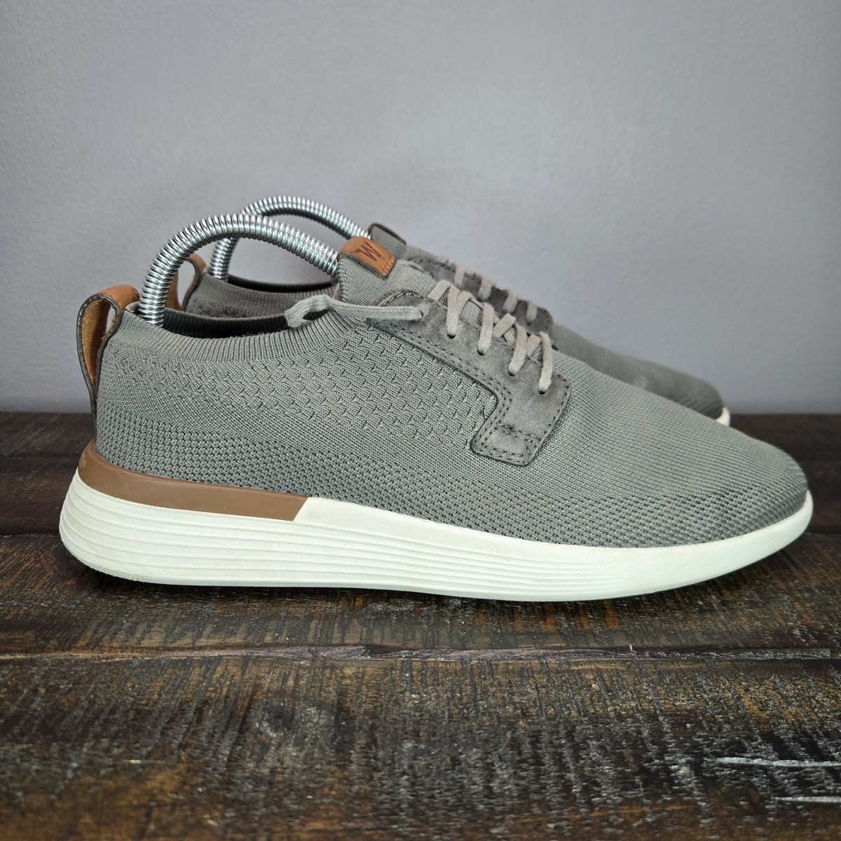 Wolf & Shepherd SwiftKnit Derby Men’s Shoes Size 9 Gray Casual Shoes SwiftKnit™ Derby | Like walking on clouds | Wolf & Shepherd main image 2