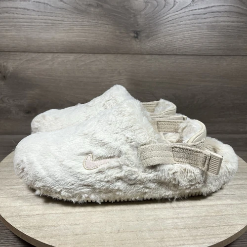 Scarpe sandali Nike Calm Mule SE SandDrift pelliccia sintetica FZ3119 100 donna taglia 8
