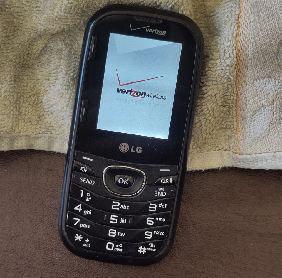 LG Cosmos 2 Cell Phone | Model: LG-VN251 | Verizon Cell Phone - Image 2 of 4