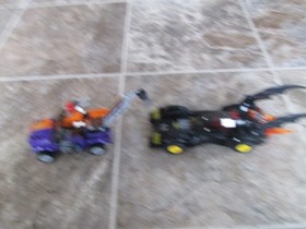 LEGO DC Super Heroes 6864: Batmobile and the Two-Face Chase 98%