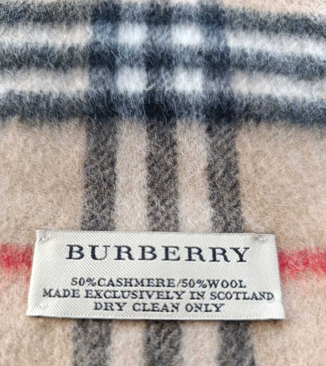 Burberry made in Scotland Wool Cashmere vintage Nova Check Long