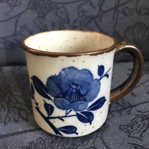 Otagiri Style (?) Coffee Tea Mug Gray Speckled with Large Blue Flower