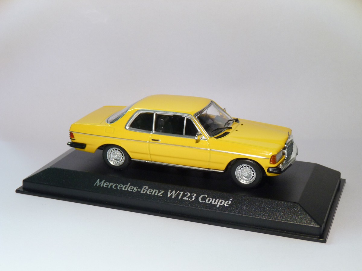 1976 Mercedes-Benz W123 Coupe 1/43 Minichamps / Maxichamps