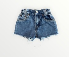 Size 2T Kid's vintage Levi shorts medium wash elastic waist