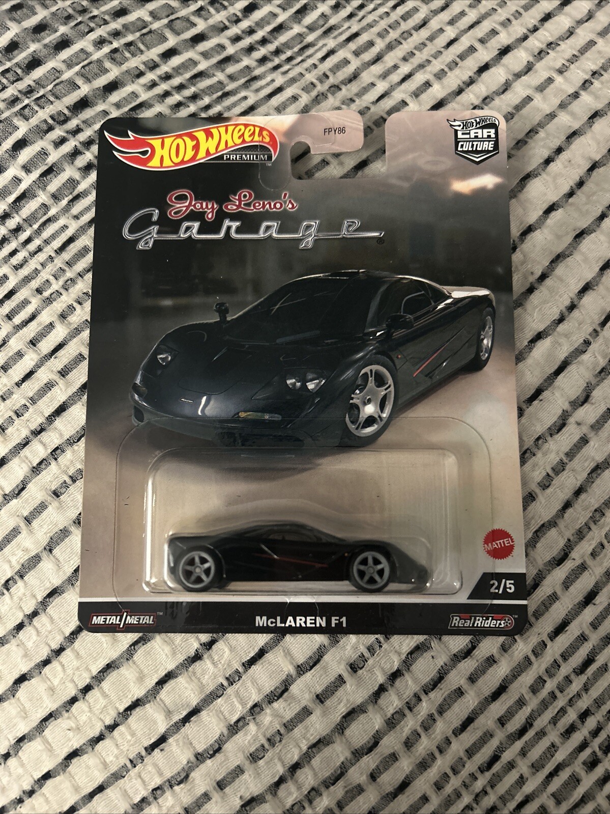 Hot Wheels Car Culture Circuit Legends Vehicles McLaren F1 1:64 Toy Car - HCK08