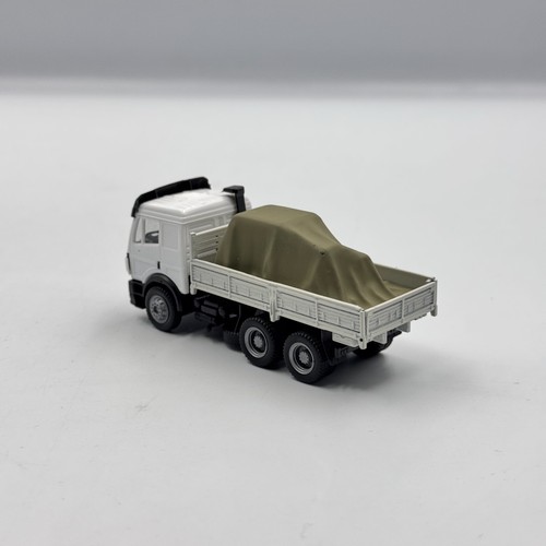 Mercedes-Benz low board with cargo military scale 1/87 (HO) - Picture 3 of 5