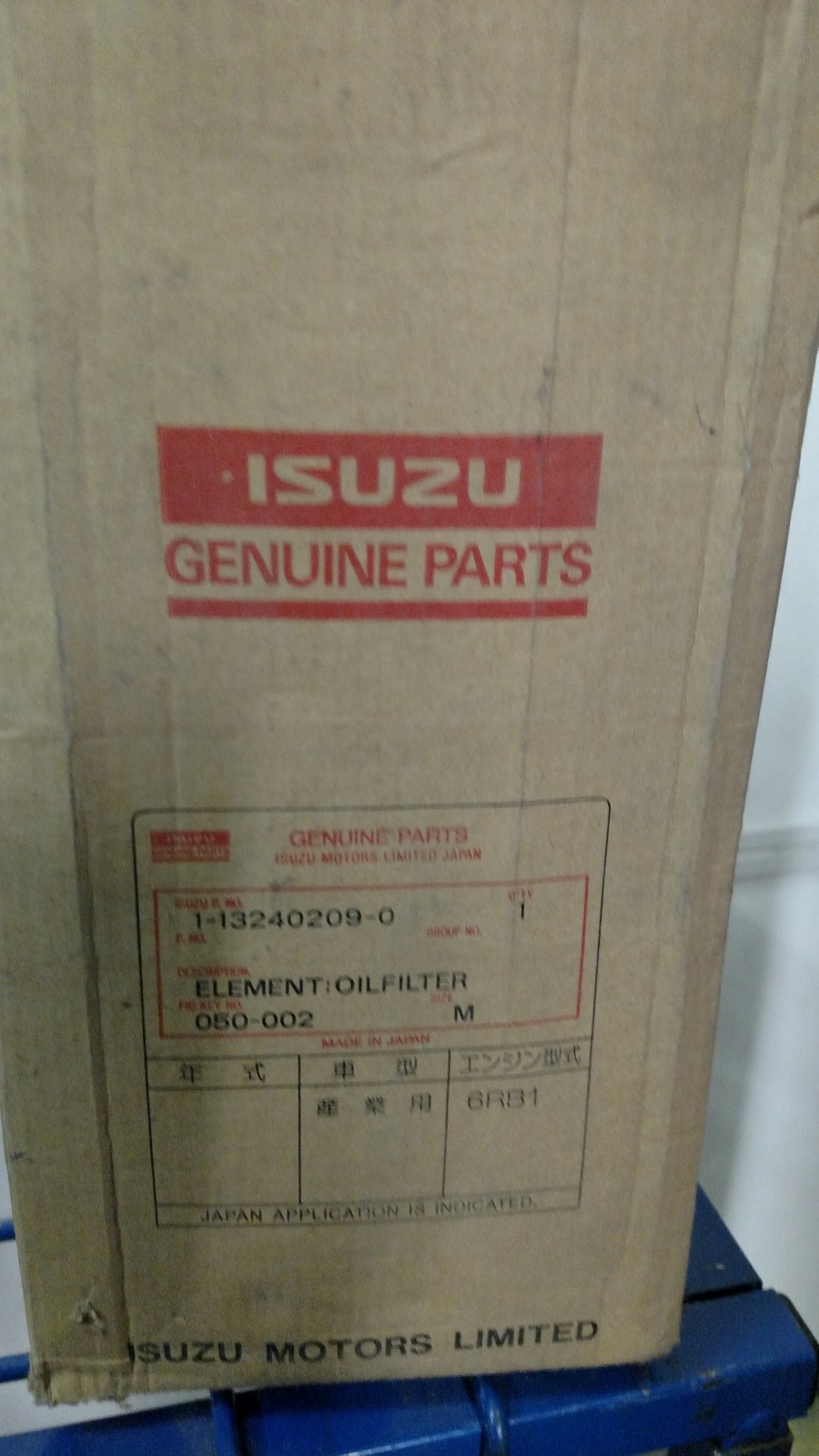 Isuzu OIL FILTER 1-13240209-0