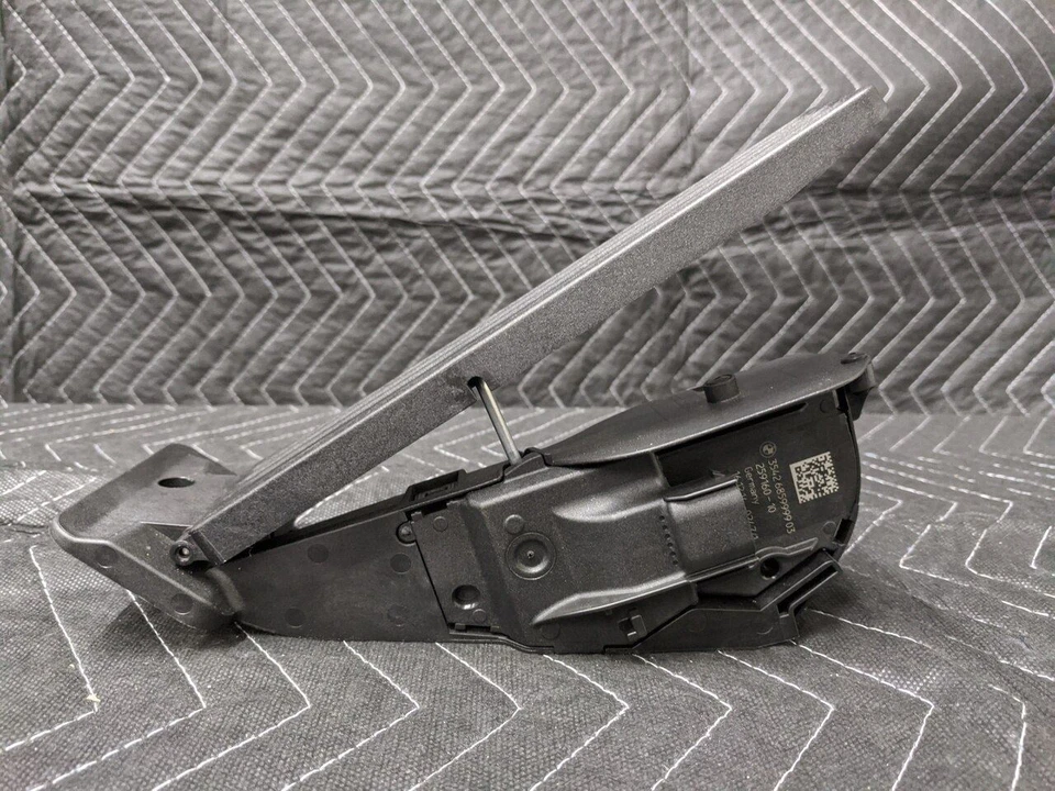Módulo de pedal acelerador transmisión automática BMW E93 35426859999 Foto 2 de 4