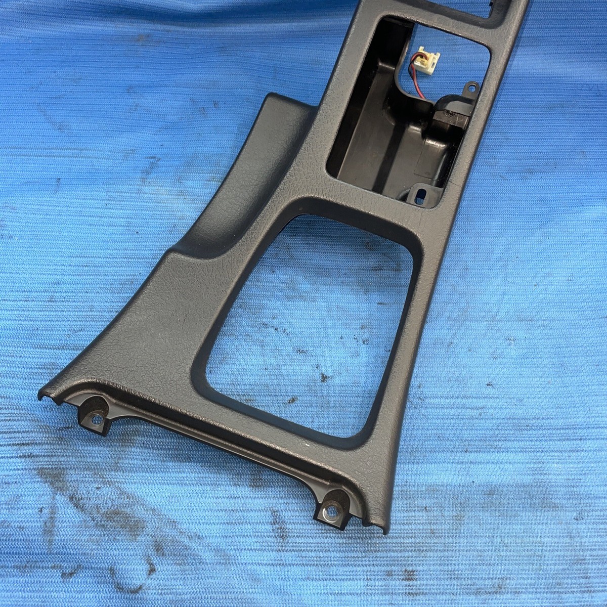 90-96 Nissan 300zx Z32 Automatic Shifter Bezel 9693130P00 Shifter