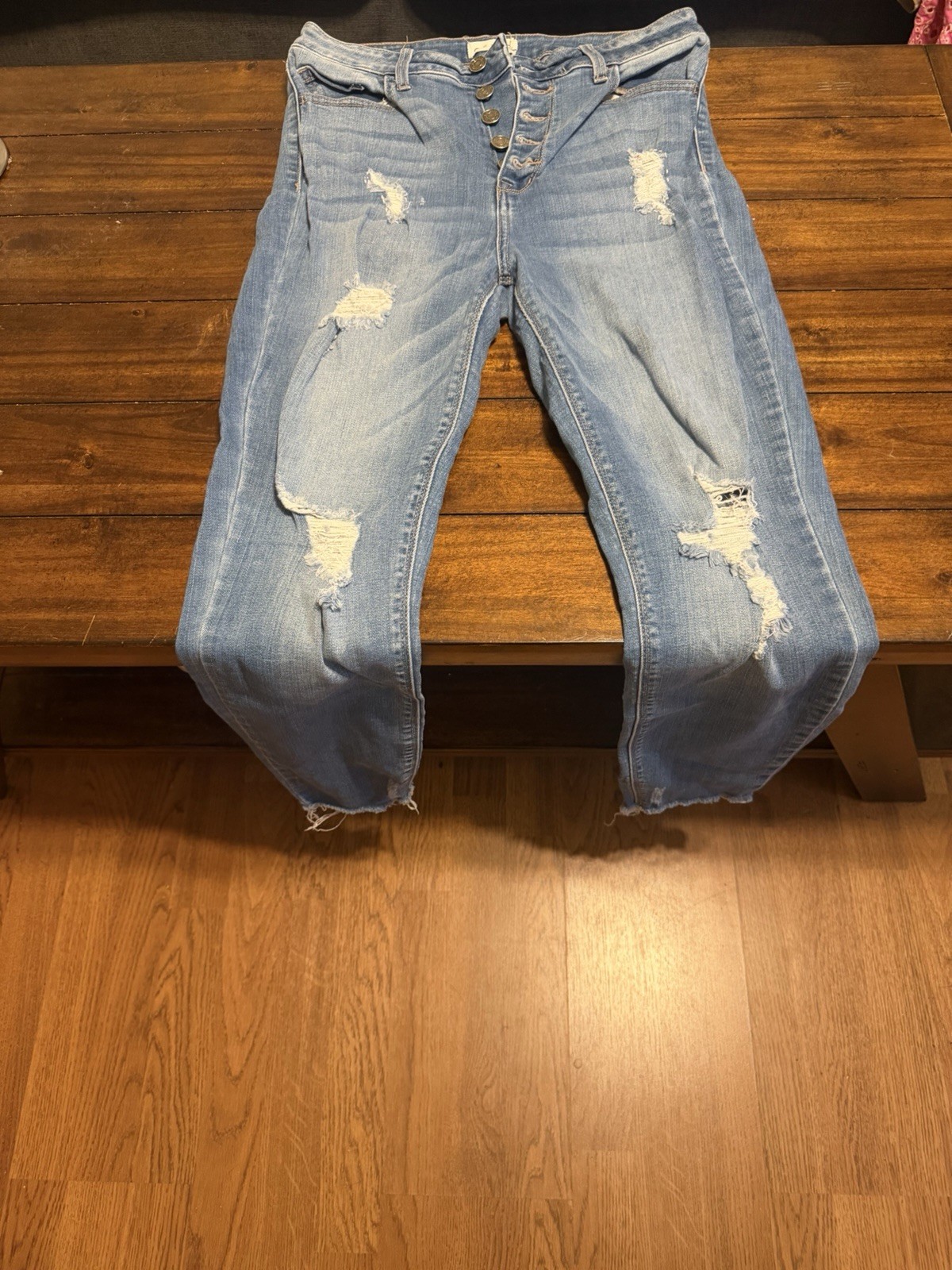 Cello Size 9 Women’s Jeans. Pre Owned Excellent Condition